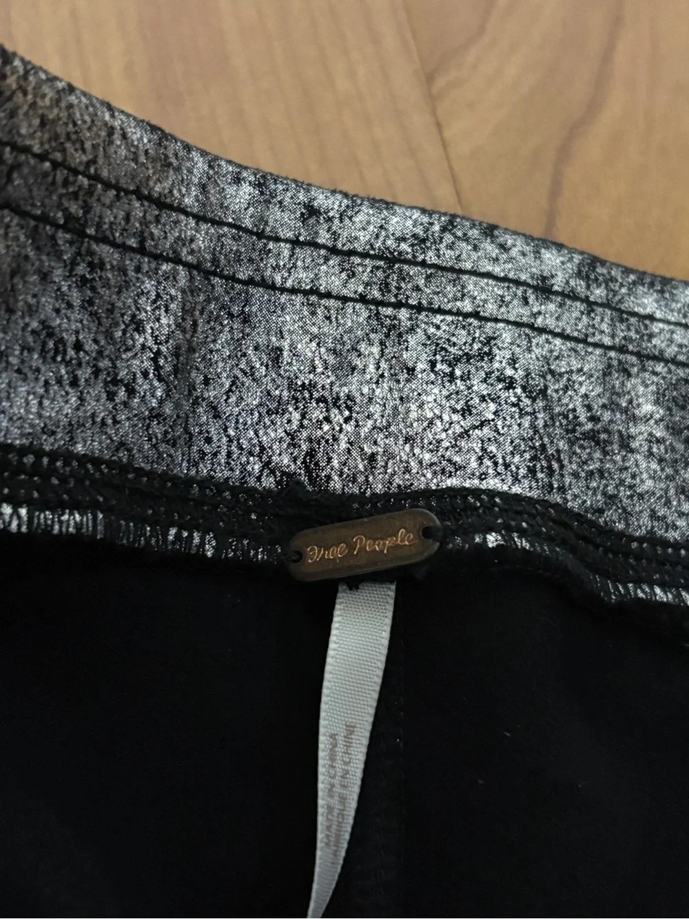 Free People Metallic Suede Leggings Women’s Large Black Silver Pull On NWT